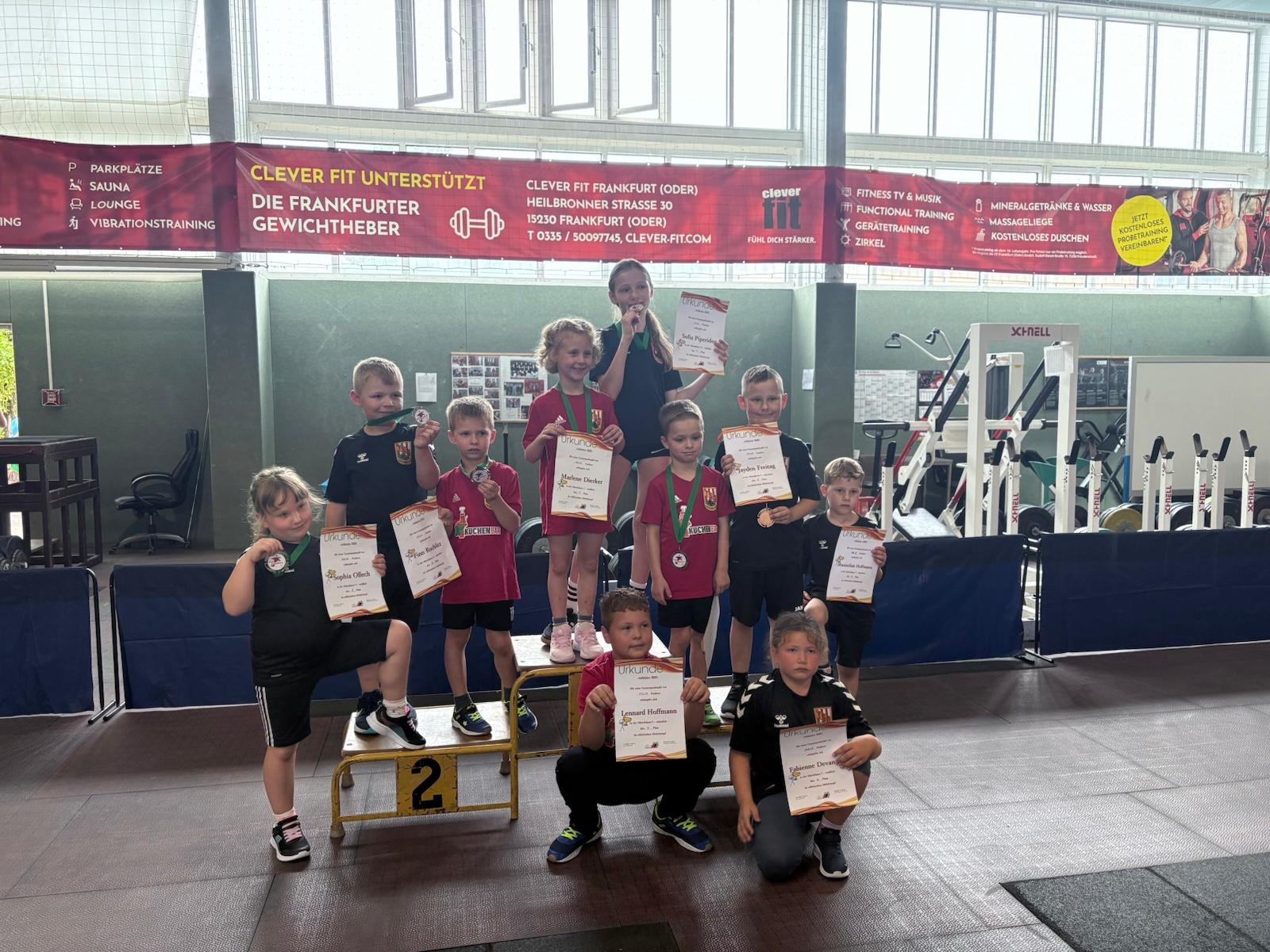 Siegerfoto mit den TSG-Teilnehmern